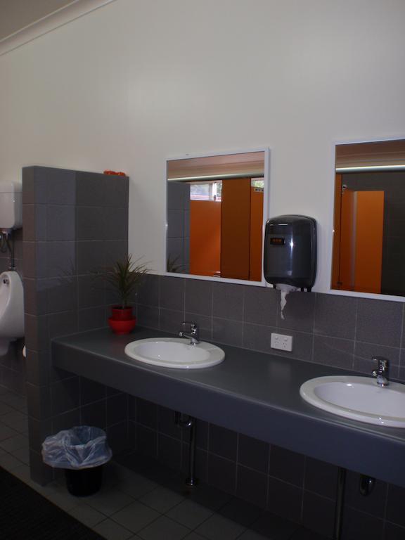 Margaret River Backpackers Yha Pansiyon Dış mekan fotoğraf